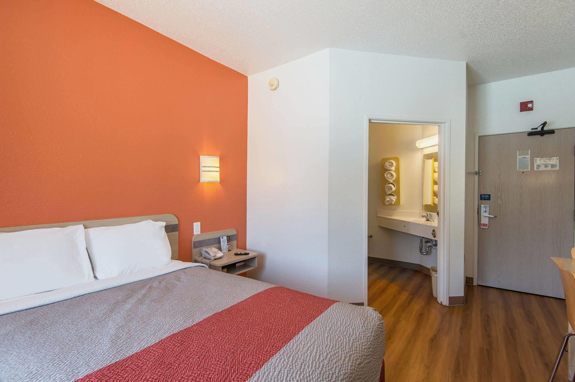 Motel 6-Junction City, Ks מראה חיצוני תמונה