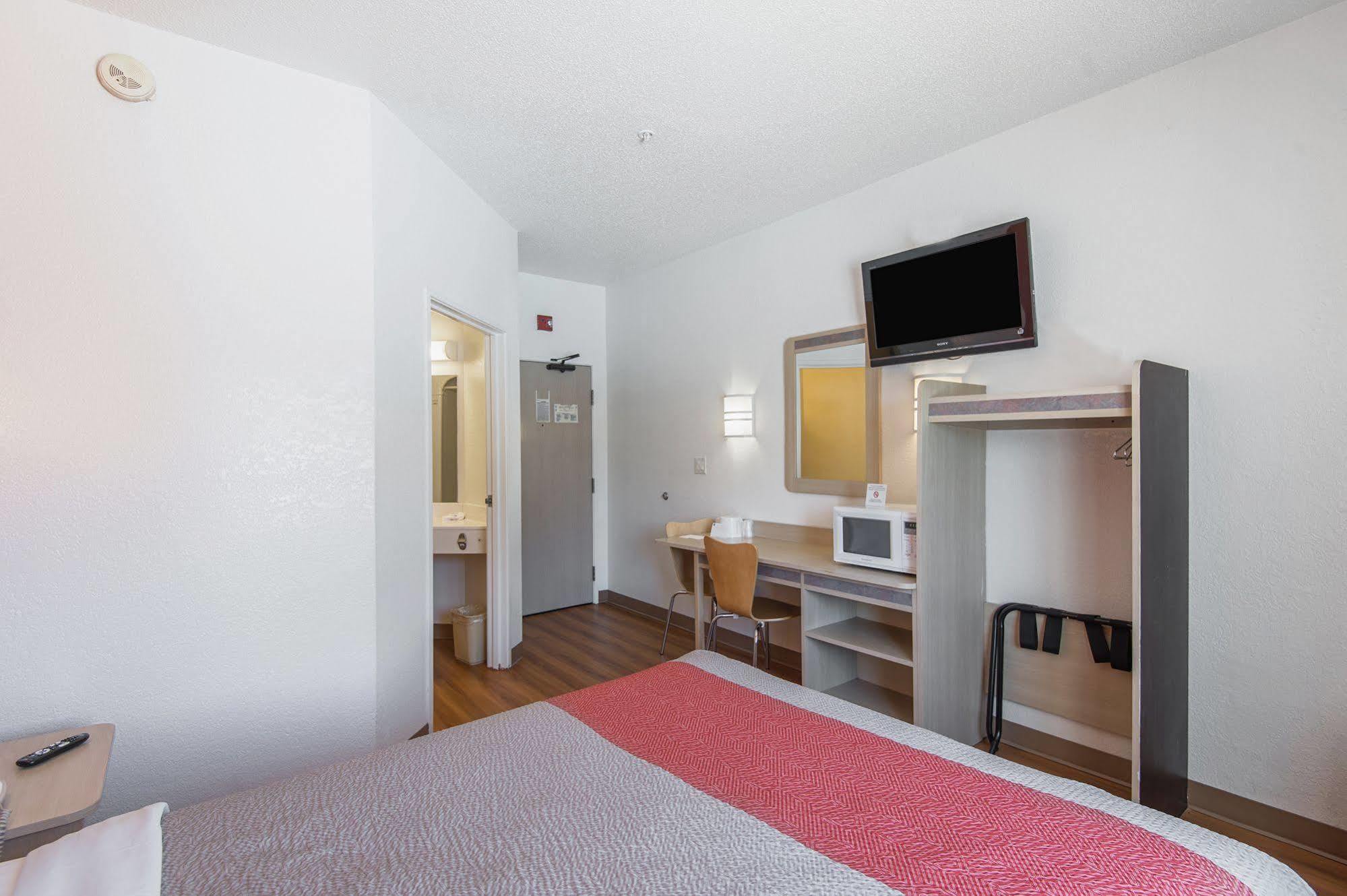 Motel 6-Junction City, Ks מראה חיצוני תמונה